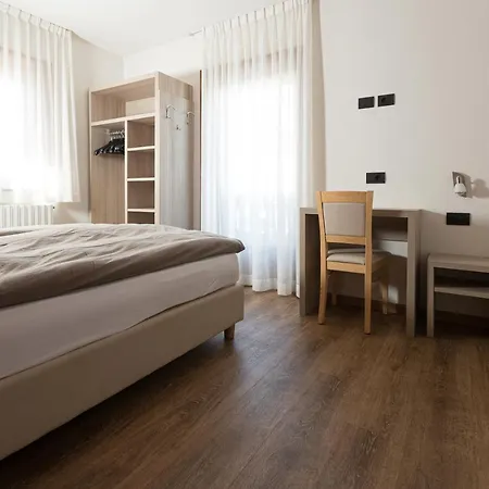 Belvedere Bondi & Teola - Abar Appartement *