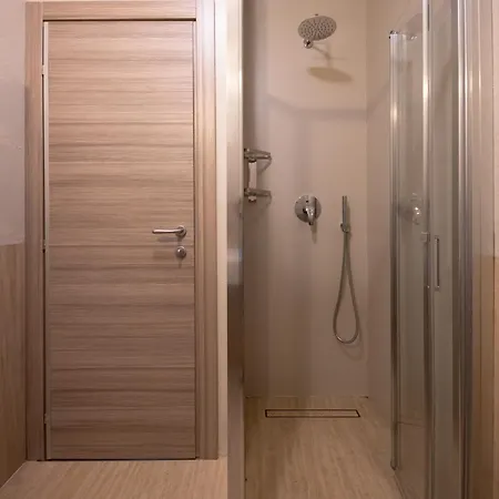 Belvedere Bondi & Teola - Abar Appartement *