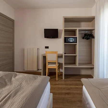 Belvedere Bondi & Teola - Abar Apartment
